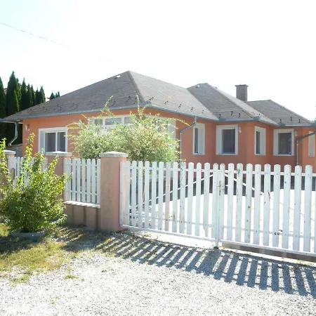 In 20188 Casa de Férias